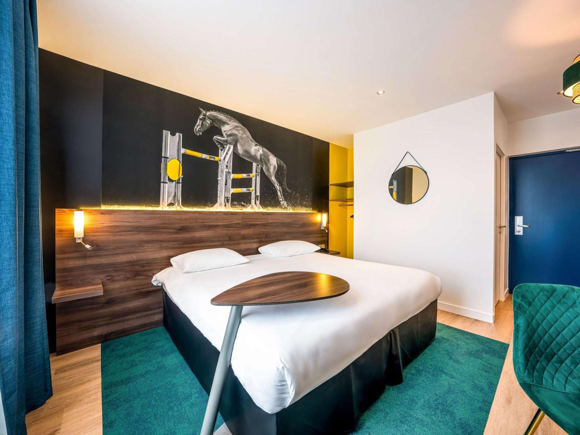 Отель Ibis Styles Saumur Gare Centre Экстерьер фото